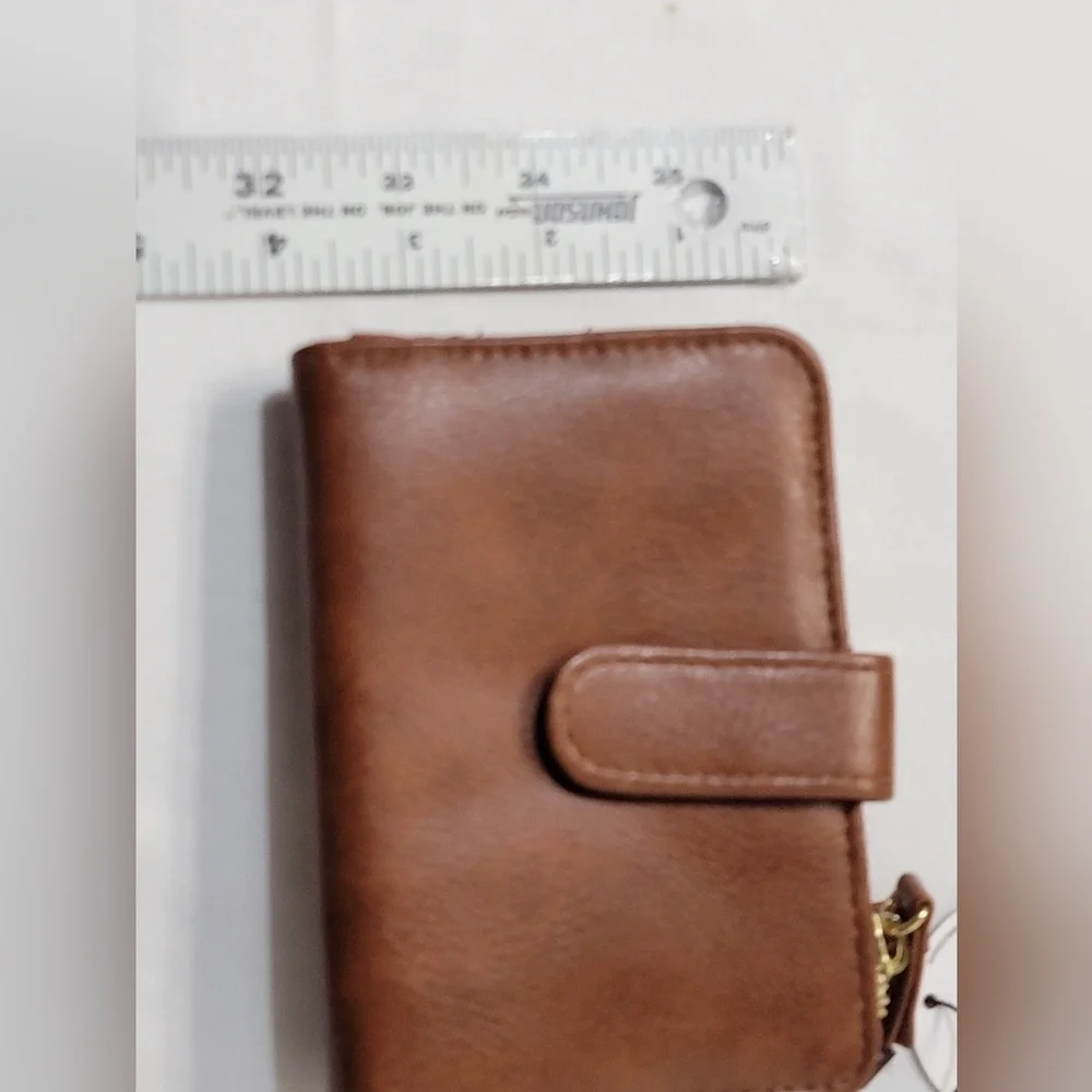 Mundi Womens Brown Mini Safe Keeper Bifold Wallet With RFID Blocking Technology